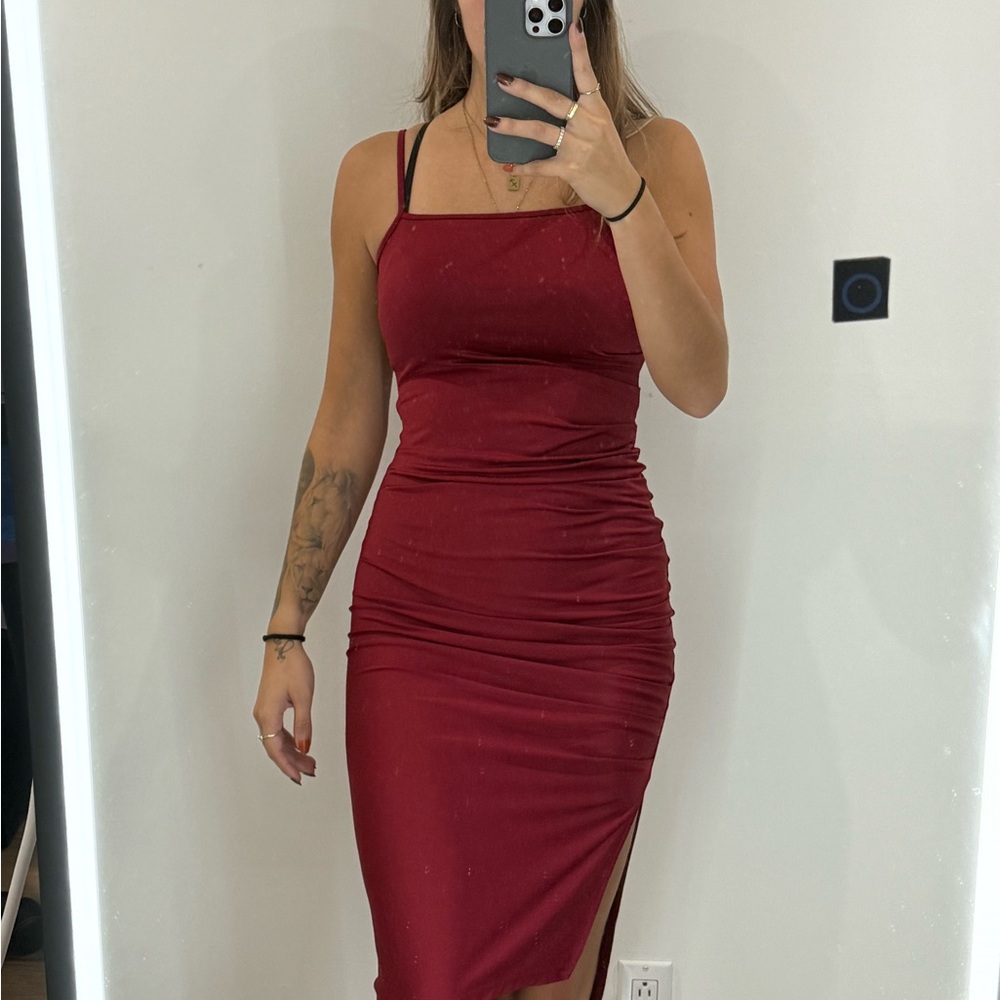 SHEIN Burgundy Sleeveless Maxi Dress